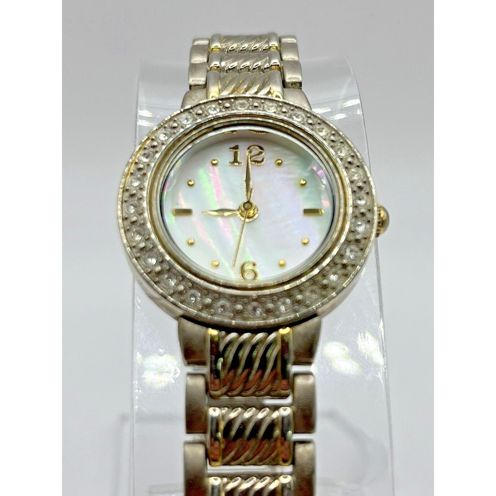 Valletta Women's Quartz Watch Silver‎ Tone MOP Dial- New Battery!